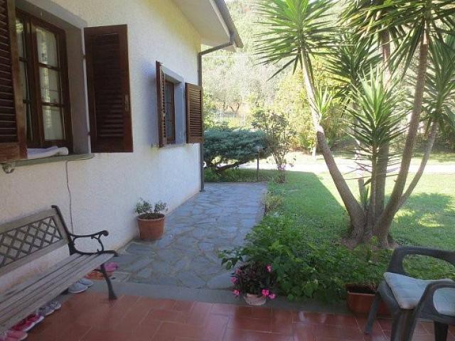 Villa in vendita a Pietrasanta LU