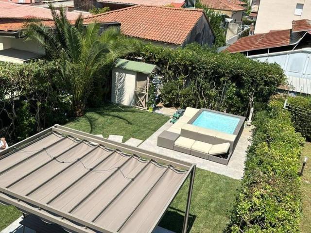 Villa in vendita a Pietrasanta LU