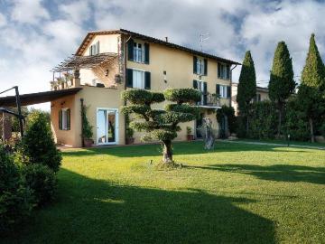 Villa in vendita a Pietrasanta LU