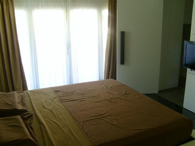 VILLA in VENDITA a PIETRASANTA MARINA DI PIETRASANTA di 6 vani