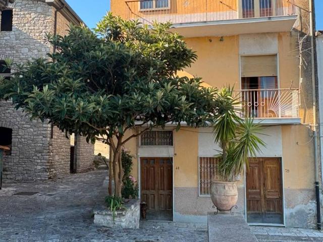 Villa in vendita a Pietrelcina BN
