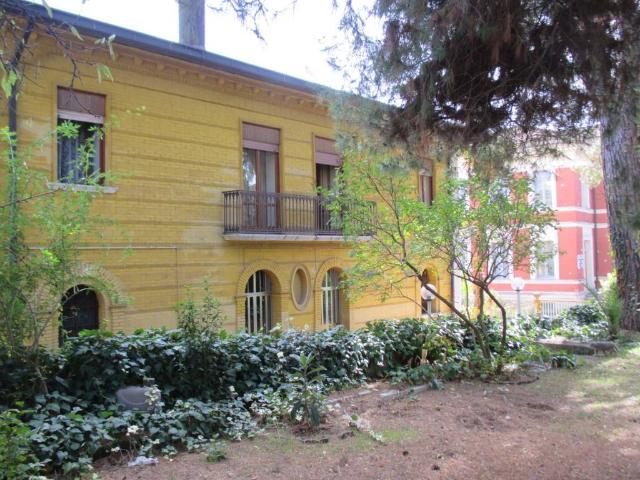 Villa in vendita a Pietrelcina BN