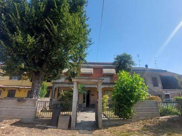 Villa in vendita a Pieve del Cairo PV