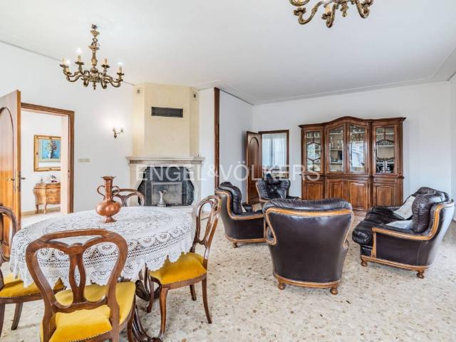 Villa in vendita a Pieve di Soligo TV