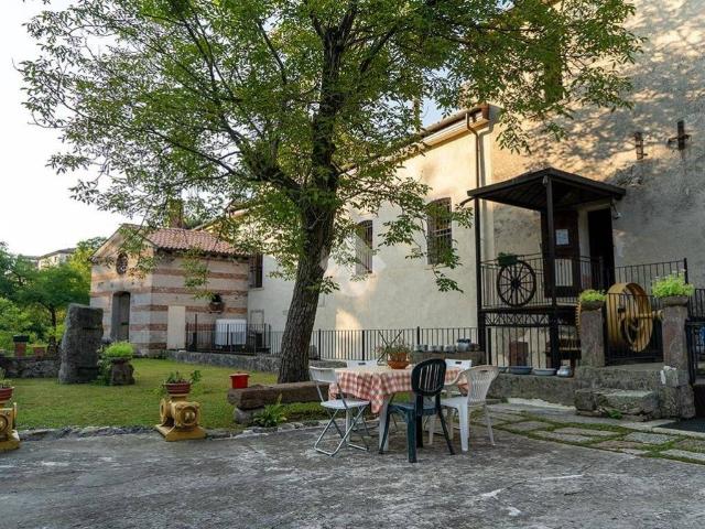 Villa in vendita a Pieve di Soligo TV
