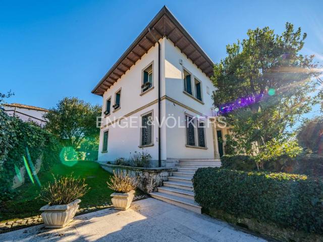 Villa in vendita a Pieve di Soligo TV