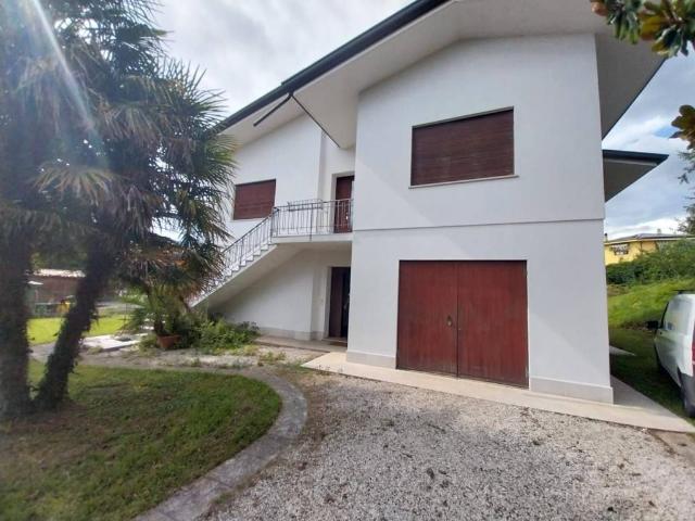 Villa in vendita a Pieve di Soligo TV