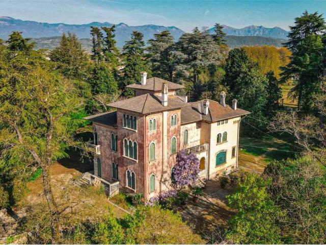 Villa in vendita a Pieve di Soligo TV