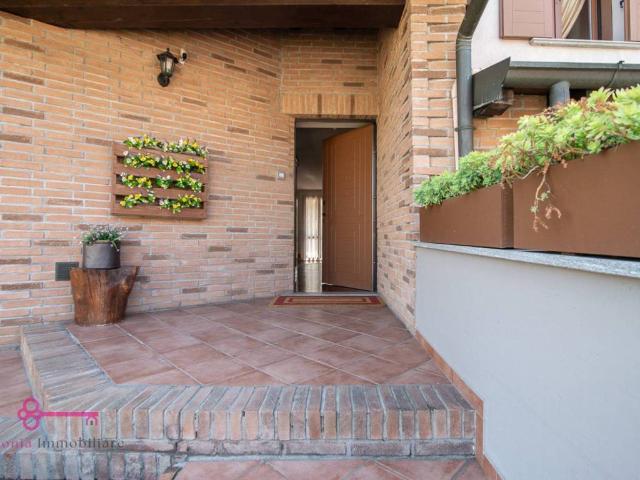 Villa in vendita a Pieve Fissiraga LO