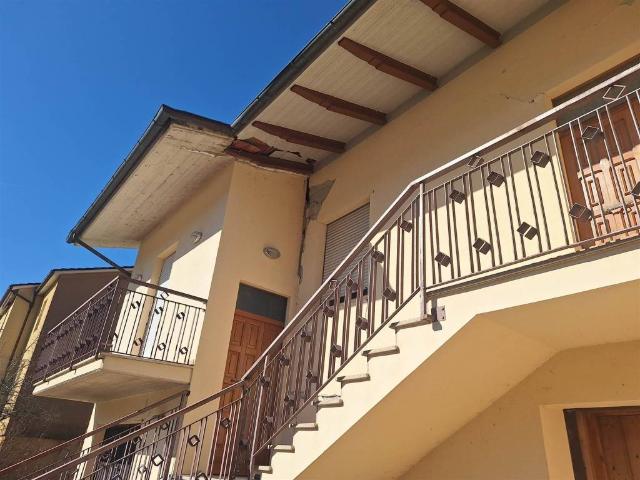 Villa in vendita a Pieve Torina MC