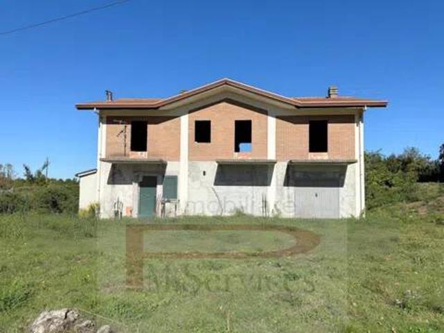 Villa in vendita a Pignataro Interamna FR
