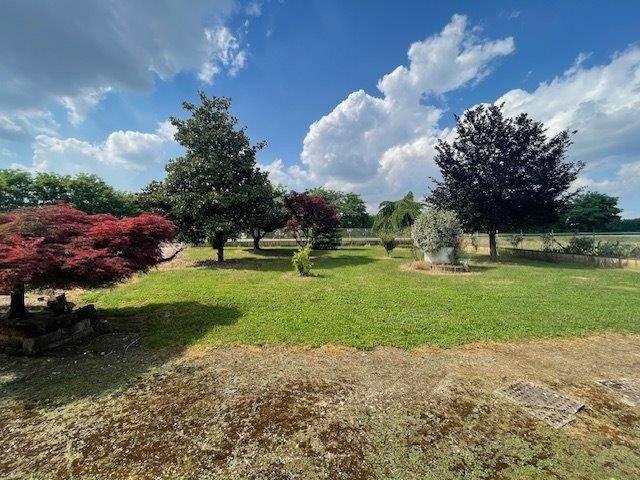 Villa in vendita a Pincara RO