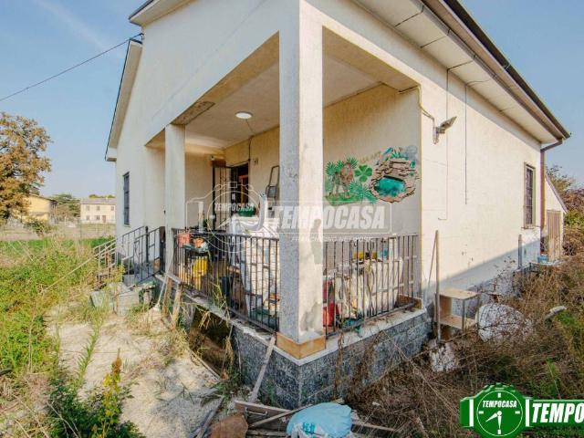Villa in vendita a Pinarolo Po PV