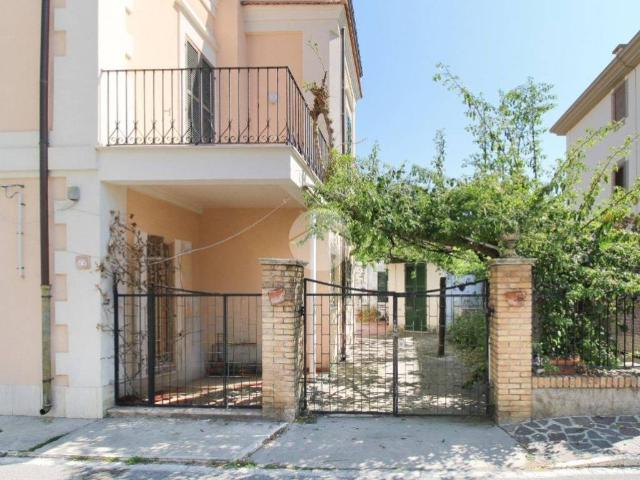 Villa in vendita a Pineto TE