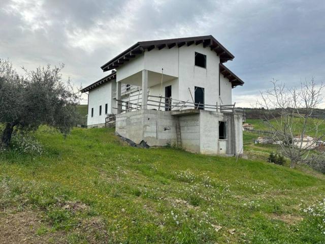 Villa in vendita a Pineto TE