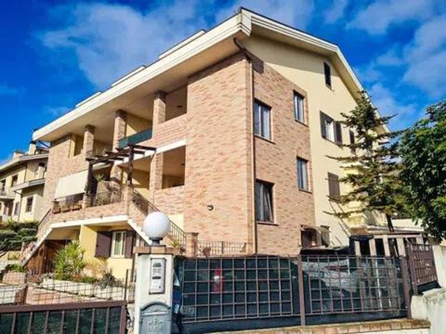 Villa in vendita a Pineto TE