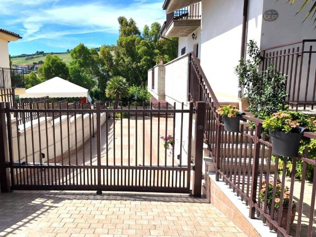 Villa in vendita a Pineto TE