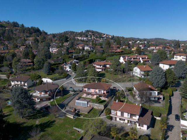 Villa in vendita a Pino Torinese TO