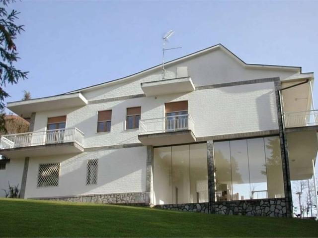 Villa in vendita a Pino Torinese TO