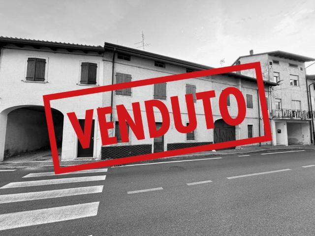 Villa in vendita a Pinzano al Tagliamento PN