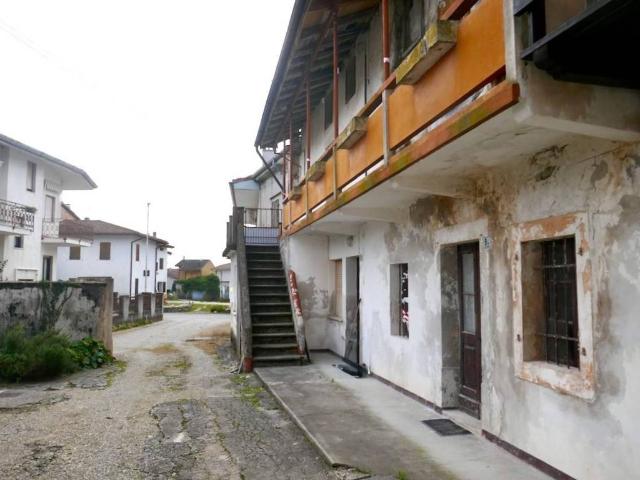 Villa in vendita a Pinzano al Tagliamento PN