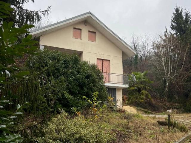 Villa in vendita a Piobesi d'Alba CN