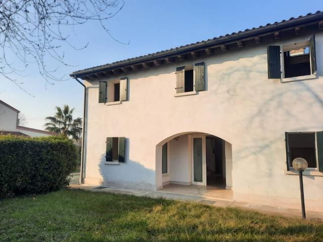 Villa in vendita a Piombino Dese PD