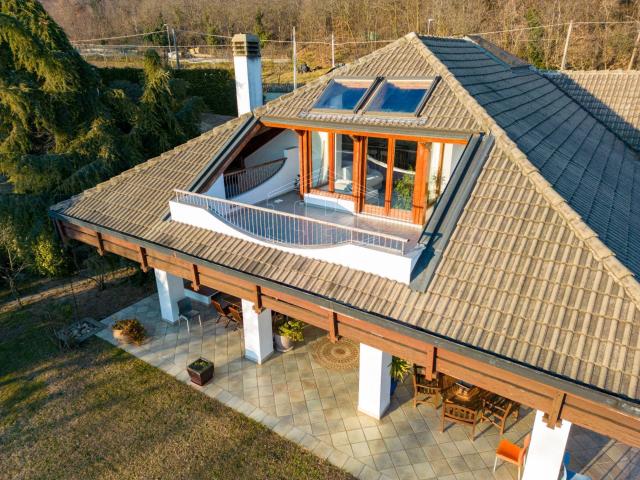 Villa in vendita a Piossasco 516m² Piossasco
