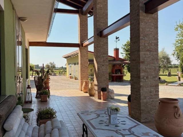 Villa in vendita a Piove di Sacco PD