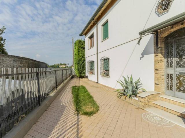 Villa in vendita a Piove di Sacco PD