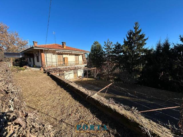 Villa in vendita a Piozzo CN