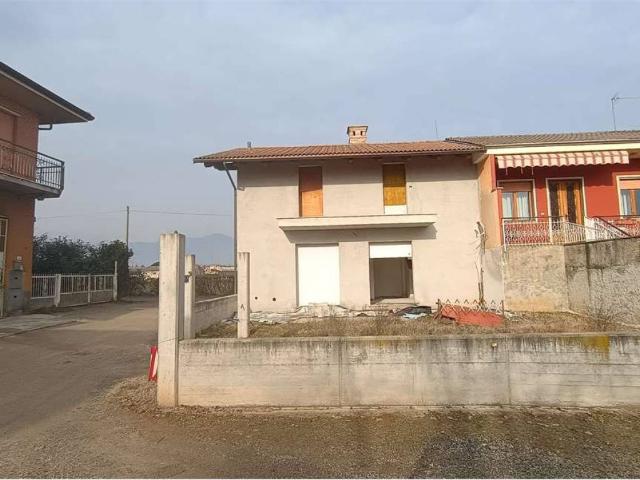 Villa in vendita a Piscina TO
