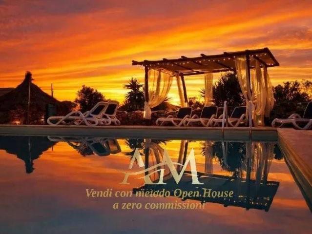 Villa in vendita a Piscinas CI
