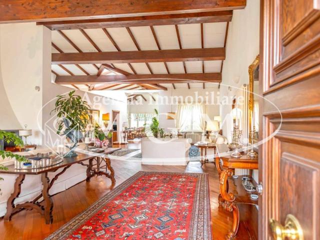 Villa in vendita a Pisa