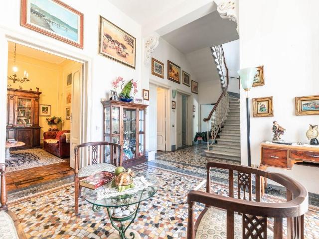 Villa in vendita a Pisa