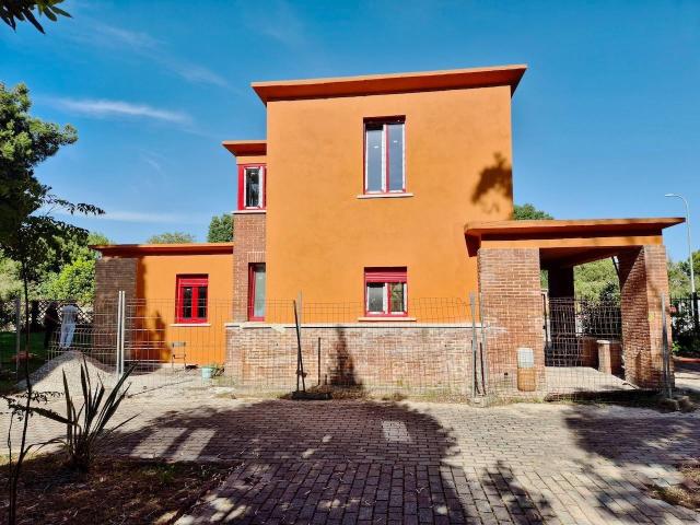 Villa in vendita a Pisa