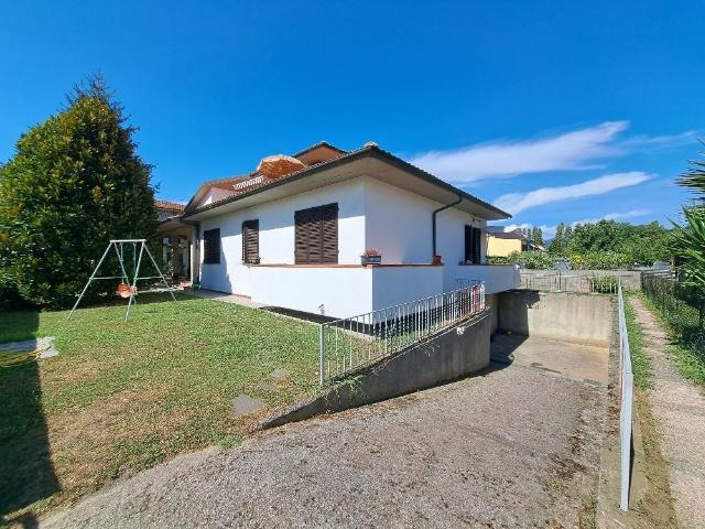 Villa in vendita a Pisa