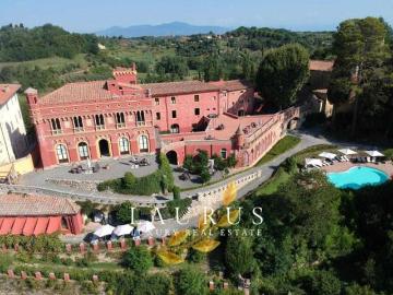 Villa in vendita a Pisa