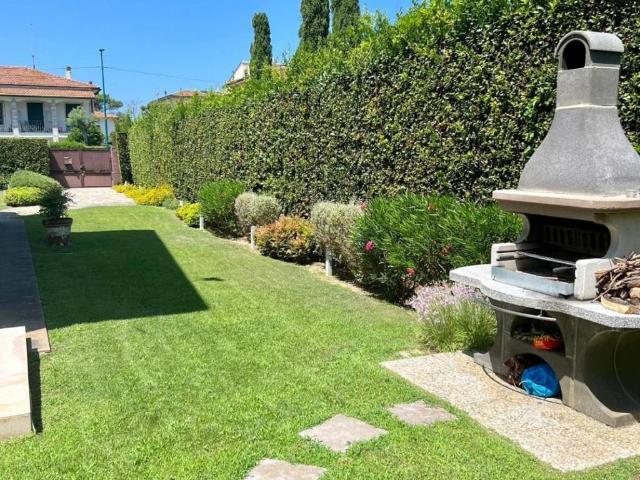 Villa in vendita a Pisa PI