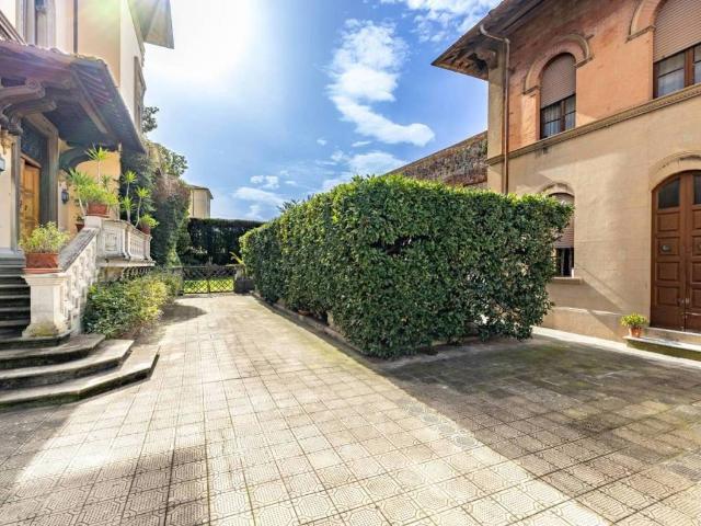 Villa in vendita a Pisa PI