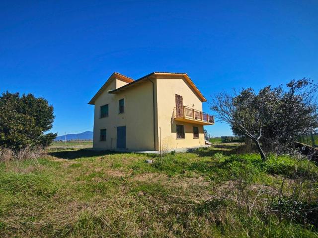 Villa in vendita a Pisa PI