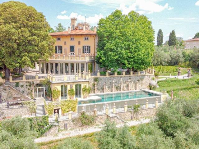 Villa in vendita a Pisa PI