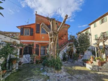 Villa in vendita a Pisa PI