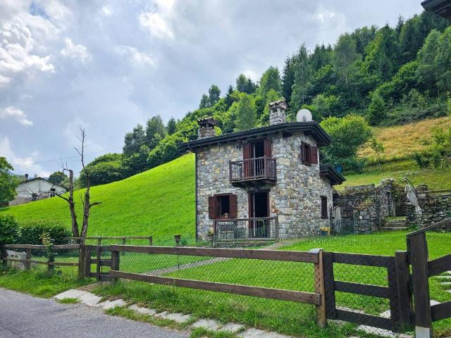 Villa in vendita a Pisogne BS