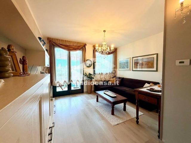 Villa in vendita a Pisogne BS