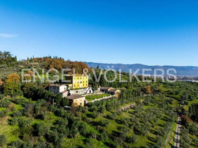 Villa in vendita a Pistoia