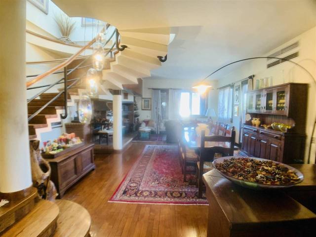 Villa in vendita a Pistoia