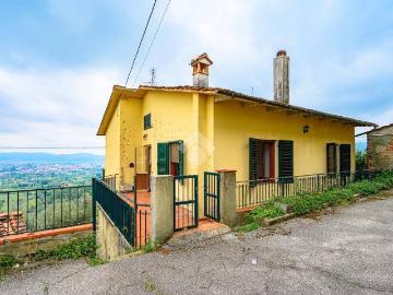 Villa in vendita a Pistoia PT