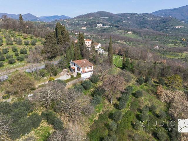 Villa in vendita a Pistoia PT
