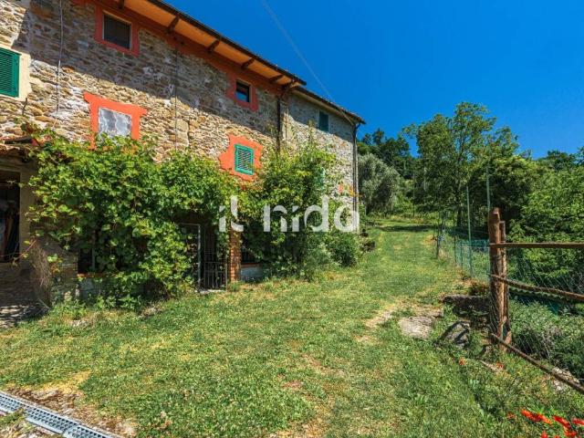 Villa in vendita a Pistoia PT
